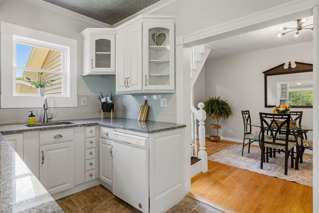 25 Mill Street, Epping, NH 03042