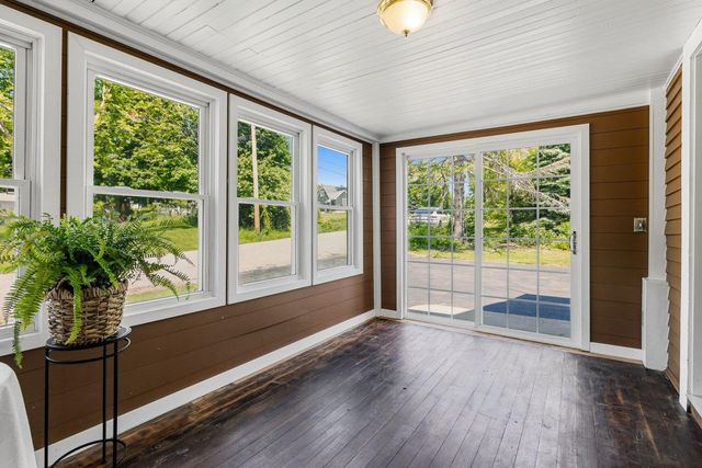 25 Mill Street, Epping, NH 03042