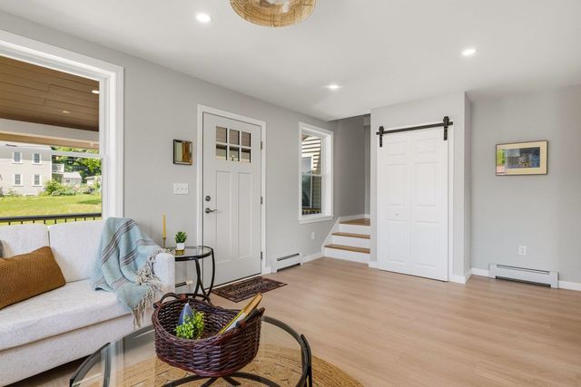 25 Mill Street, Epping, NH 03042