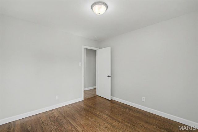 596 Haventree Drive, Hazelwood, MO 63042