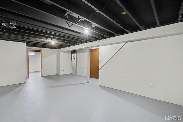 596 Haventree Drive, Hazelwood, MO 63042