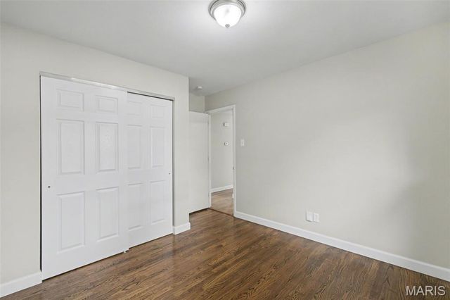 596 Haventree Drive, Hazelwood, MO 63042