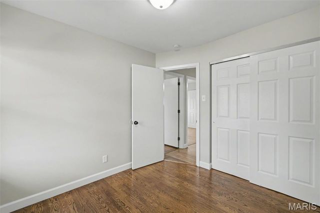 596 Haventree Drive, Hazelwood, MO 63042