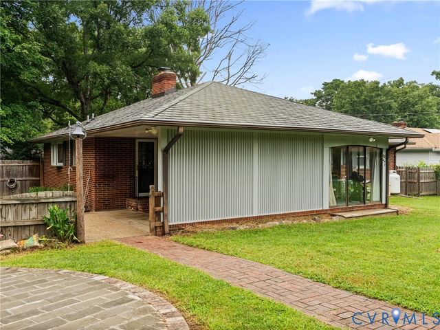 5537 W Melbeck Rd, North Chesterfield, VA 23234