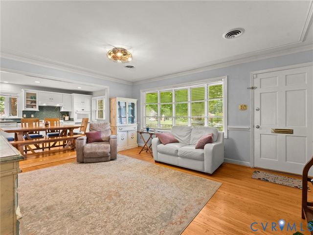 5537 W Melbeck Rd, North Chesterfield, VA 23234