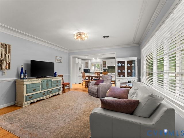 5537 W Melbeck Rd, North Chesterfield, VA 23234