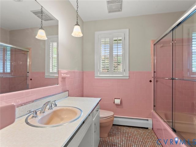 5537 W Melbeck Rd, North Chesterfield, VA 23234