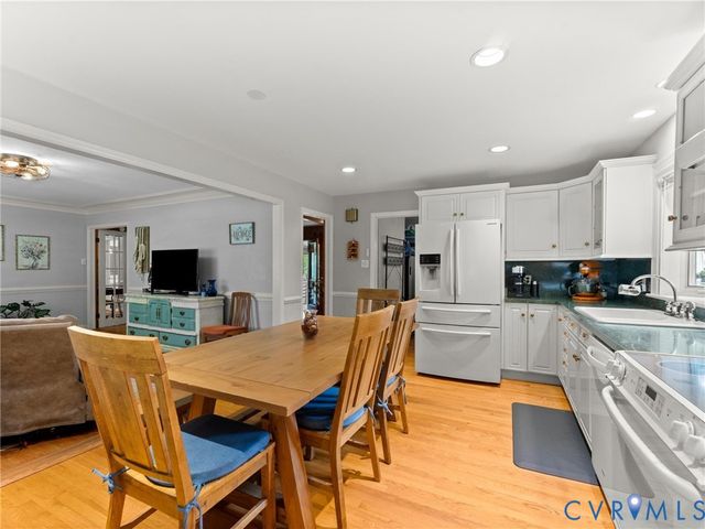 5537 W Melbeck Rd, North Chesterfield, VA 23234