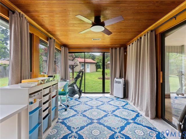 5537 W Melbeck Rd, North Chesterfield, VA 23234