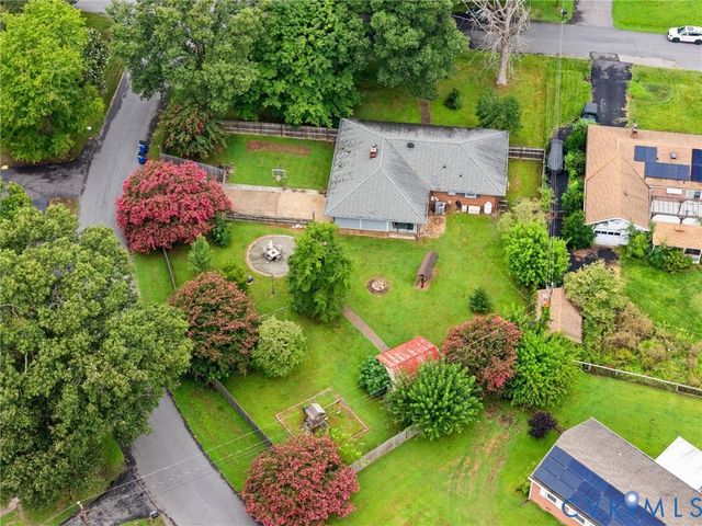 5537 W Melbeck Rd, North Chesterfield, VA 23234
