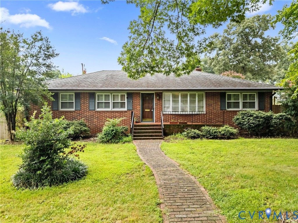 5537 W Melbeck Rd, North Chesterfield, VA 23234