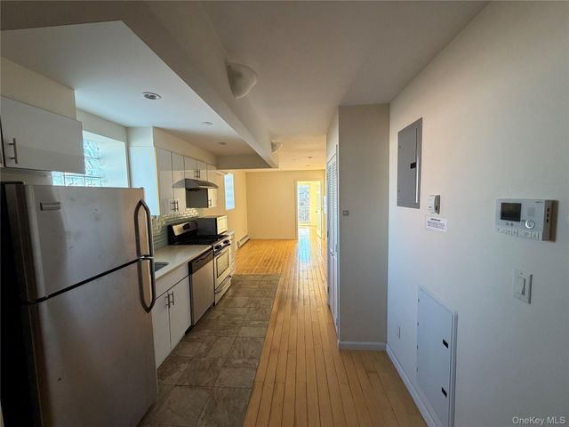 14328 41st Avenue 8A, Flushing, NY 11355