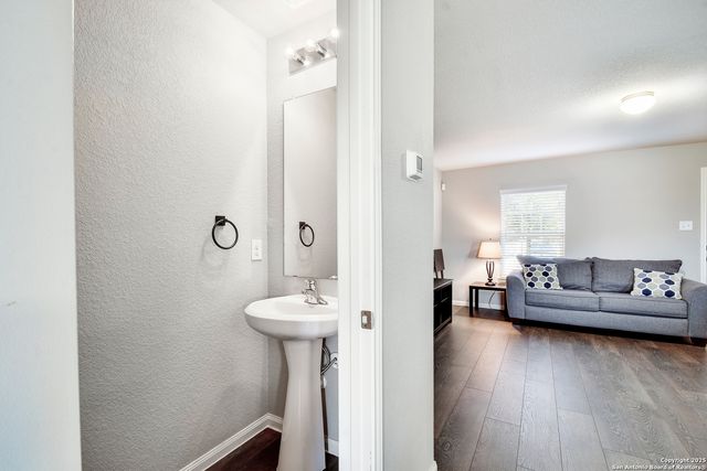 7310 Bowdre, San Antonio, TX 78252