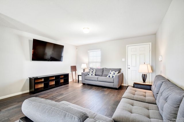 7310 Bowdre, San Antonio, TX 78252