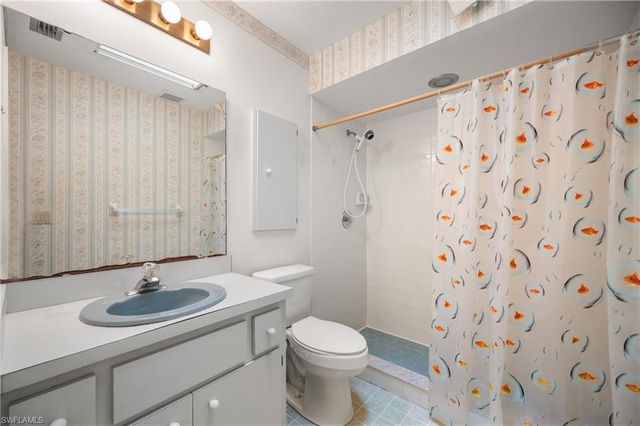 221 High Point DR Unit A, Englewood, FL 34223