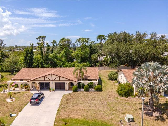 221 High Point DR Unit A, Englewood, FL 34223