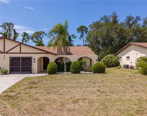 221 High Point DR Unit A, Englewood, FL 34223
