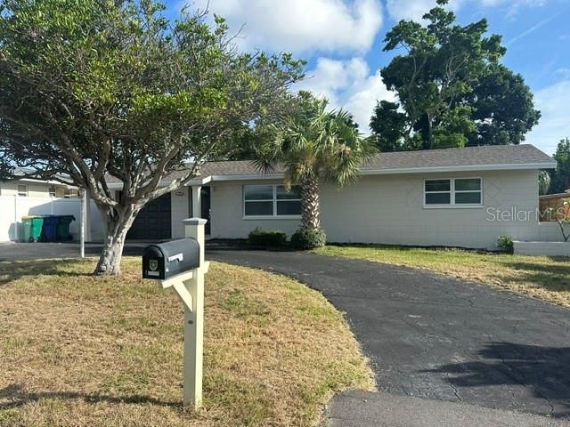 11525 81ST PLACE, Seminole, FL 33772