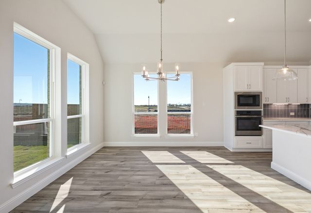 184 Mountain Laurel Drive, Waxahachie, TX 75165