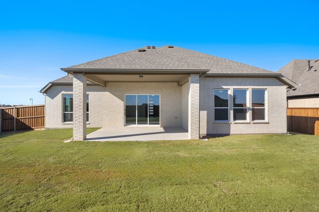 184 Mountain Laurel Drive, Waxahachie, TX 75165