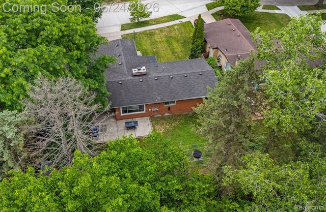 14196 Loveland Street, Livonia, MI 48154