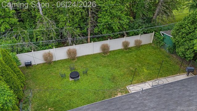14196 Loveland Street, Livonia, MI 48154