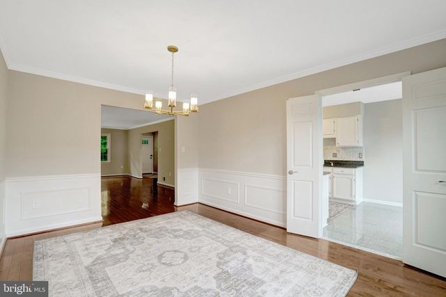 6402 SEVEN OAKS CT, Falls Church, VA 22042