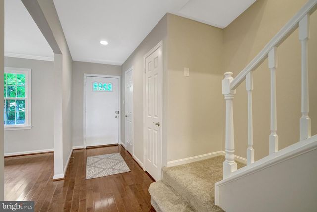 6402 SEVEN OAKS CT, Falls Church, VA 22042
