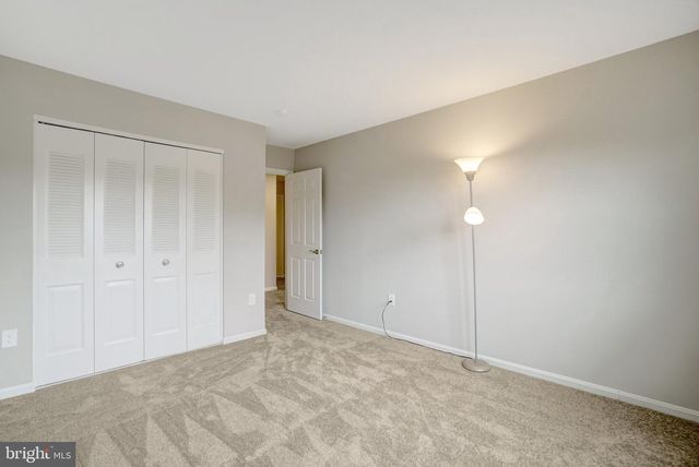 6402 SEVEN OAKS CT, Falls Church, VA 22042