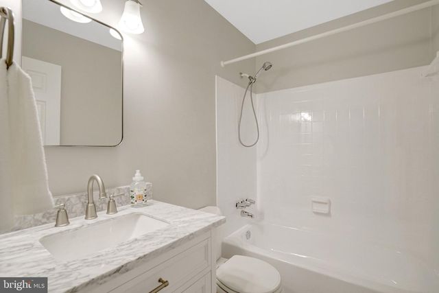 6402 SEVEN OAKS CT, Falls Church, VA 22042
