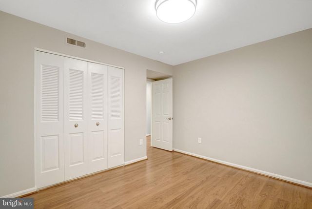 6402 SEVEN OAKS CT, Falls Church, VA 22042