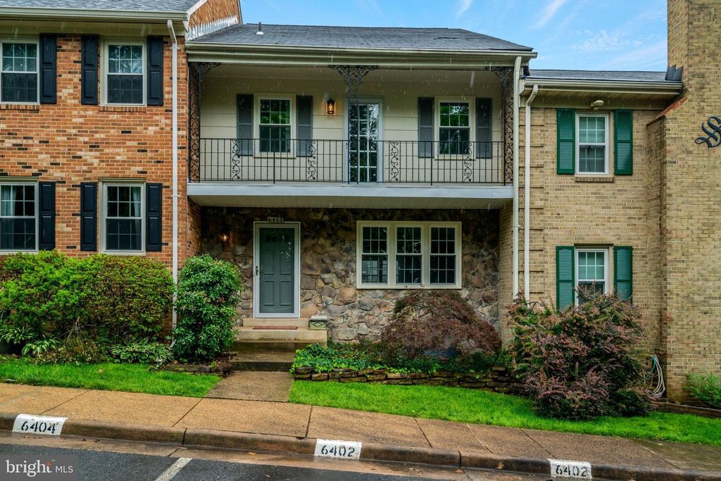 6402 SEVEN OAKS CT, Falls Church, VA 22042