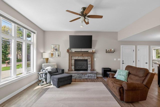 2430 CRYSTAL LANE, Wisconsin Rapids, WI 54494