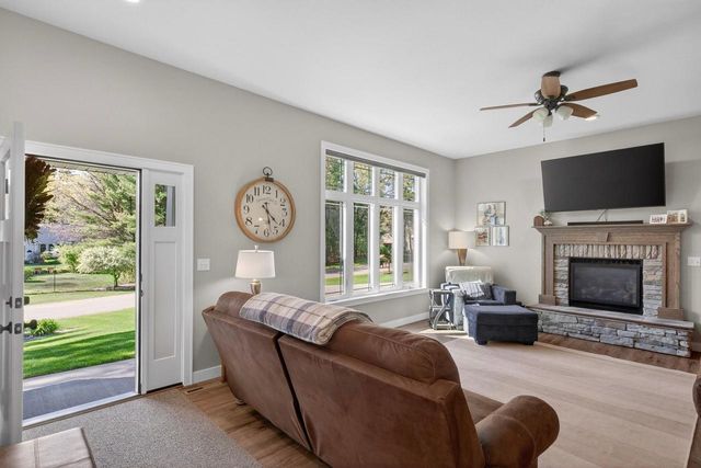 2430 CRYSTAL LANE, Wisconsin Rapids, WI 54494