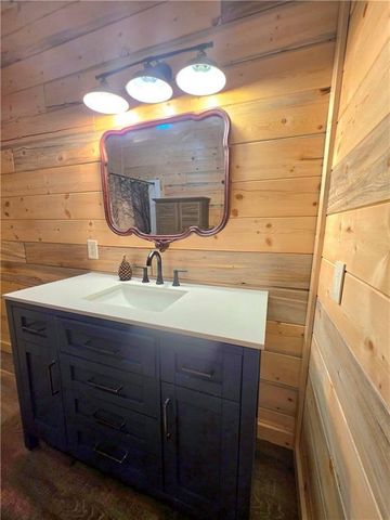 566 W US Highway 63, Hayward, WI 54843