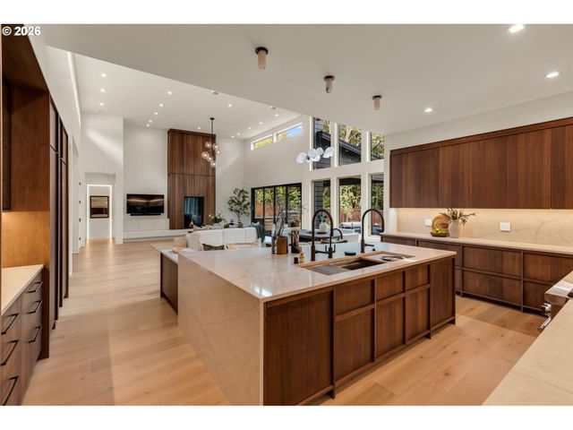 1405 Nw 158th St, Vancouver, WA 98685