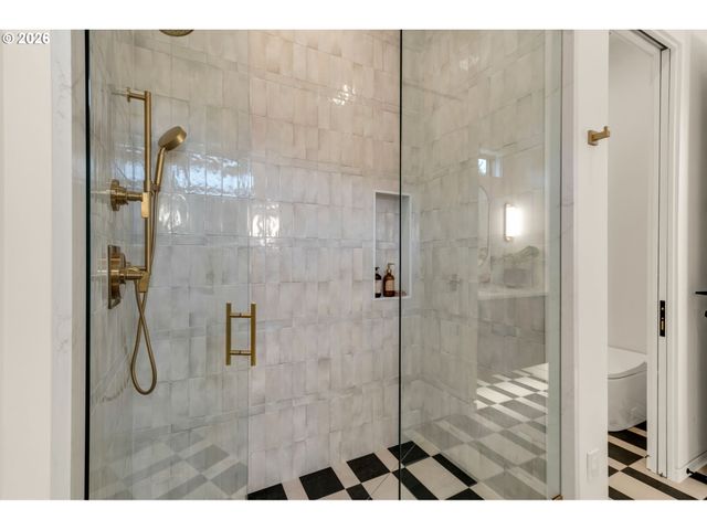 1405 Nw 158th St, Vancouver, WA 98685