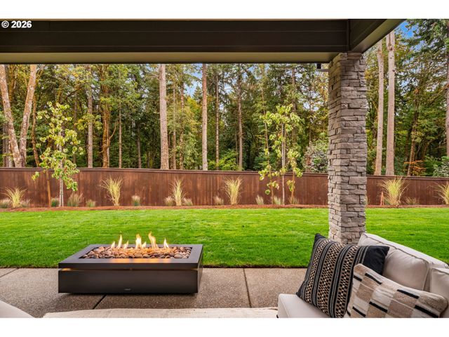 1405 Nw 158th St, Vancouver, WA 98685