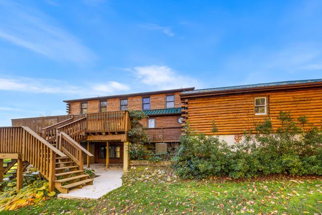 12122 Hutchinson Road, Barry Twp, MI 49050