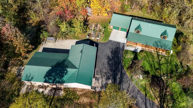 12122 Hutchinson Road, Barry Twp, MI 49050