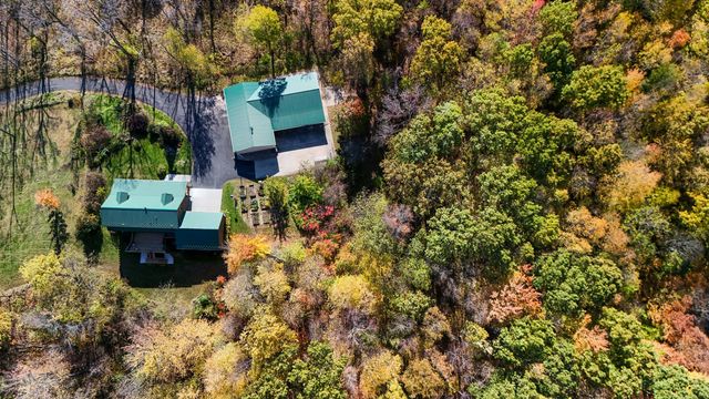 12122 Hutchinson Road, Barry Twp, MI 49050