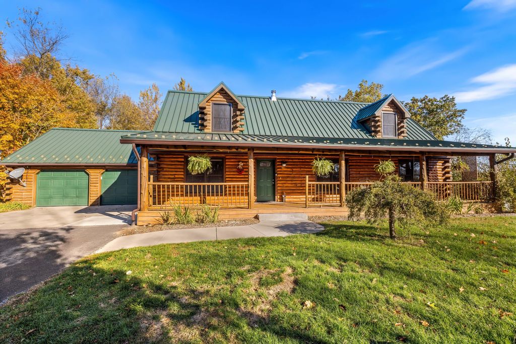 12122 Hutchinson Road, Barry Twp, MI 49050