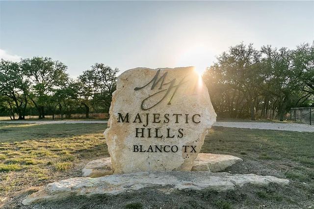 Lot 8 Majestic CRK, Blanco, TX 78606