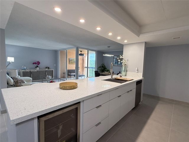 950 Egret Circle 5409, Delray Beach, FL 33444