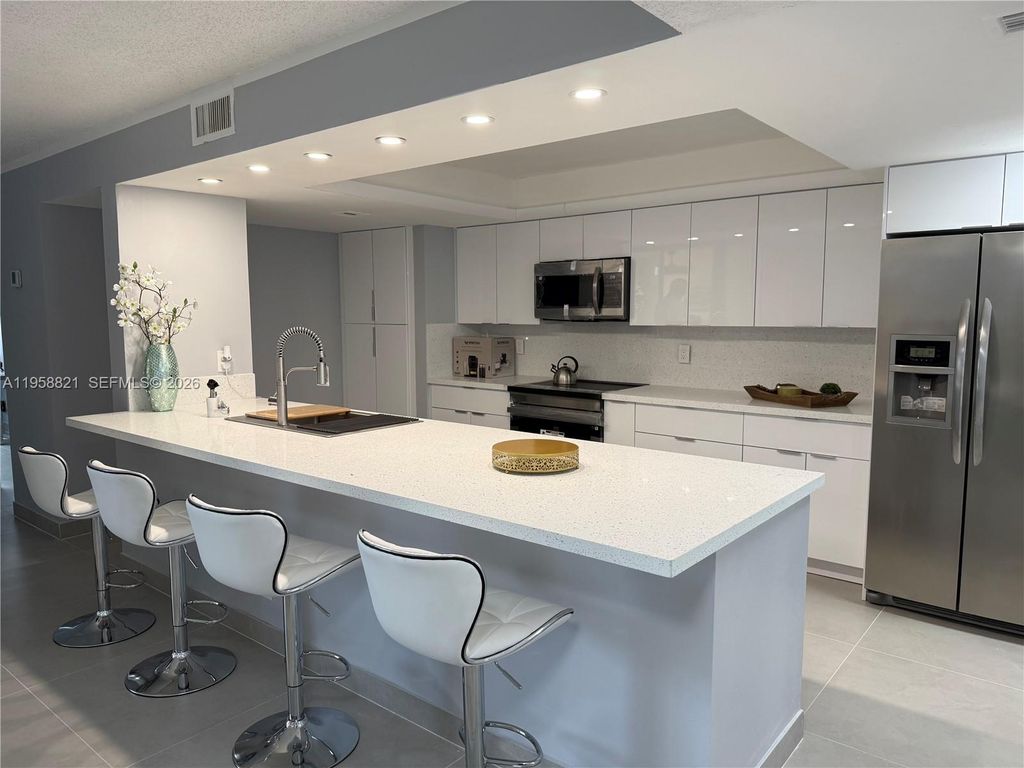 950 Egret Circle 5409, Delray Beach, FL 33444