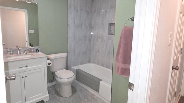 4407 Dovewood DR, Austin, TX 78744
