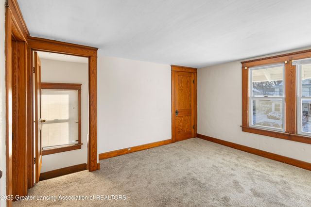 207 Allen Street, Lansing, MI 48912