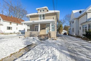 207 Allen Street, Lansing, MI 48912