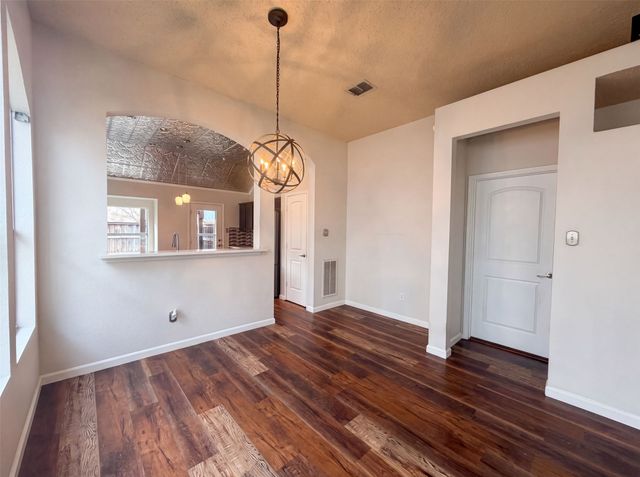 1688 Yellowstone Avenue, Lewisville, TX 75077