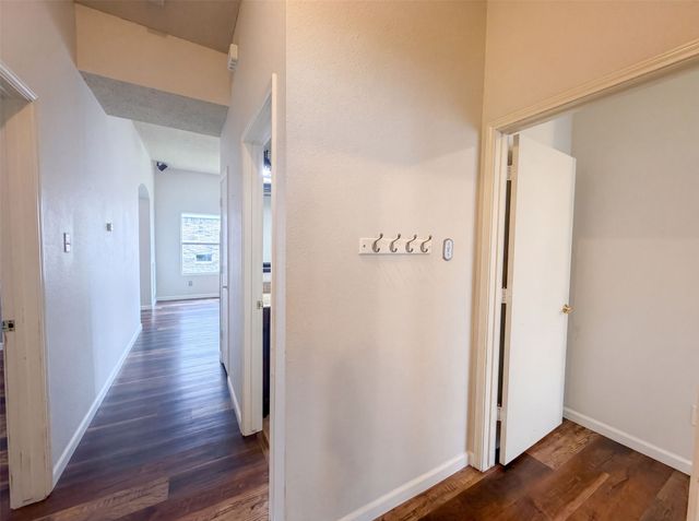 1688 Yellowstone Avenue, Lewisville, TX 75077